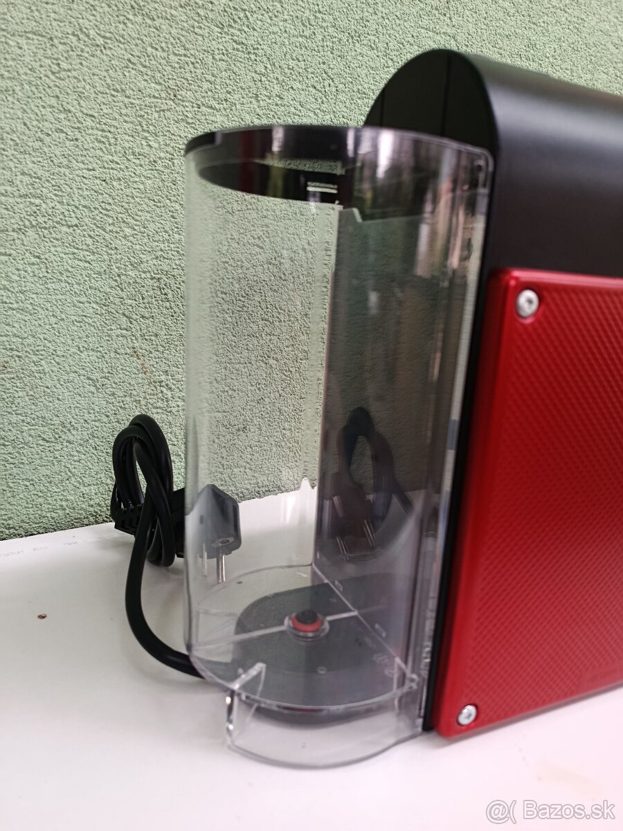 Kapsulový kávovar Nespresso Pixie - 4