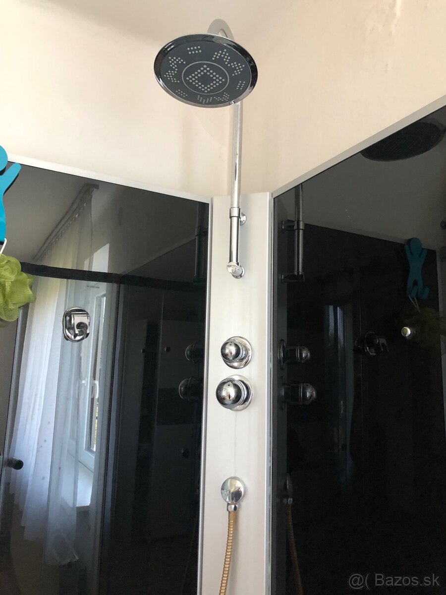 Sprchovací kut - 4