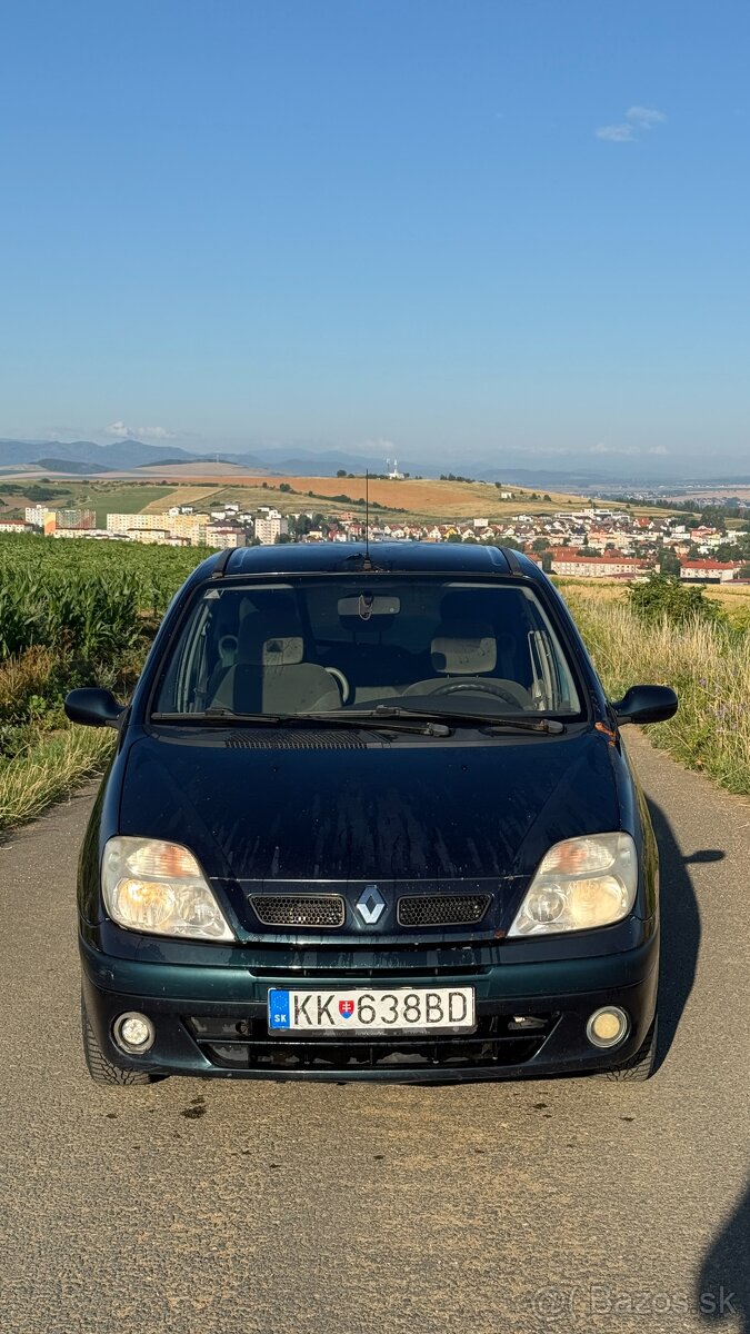 Renault Megane Scenic - 4