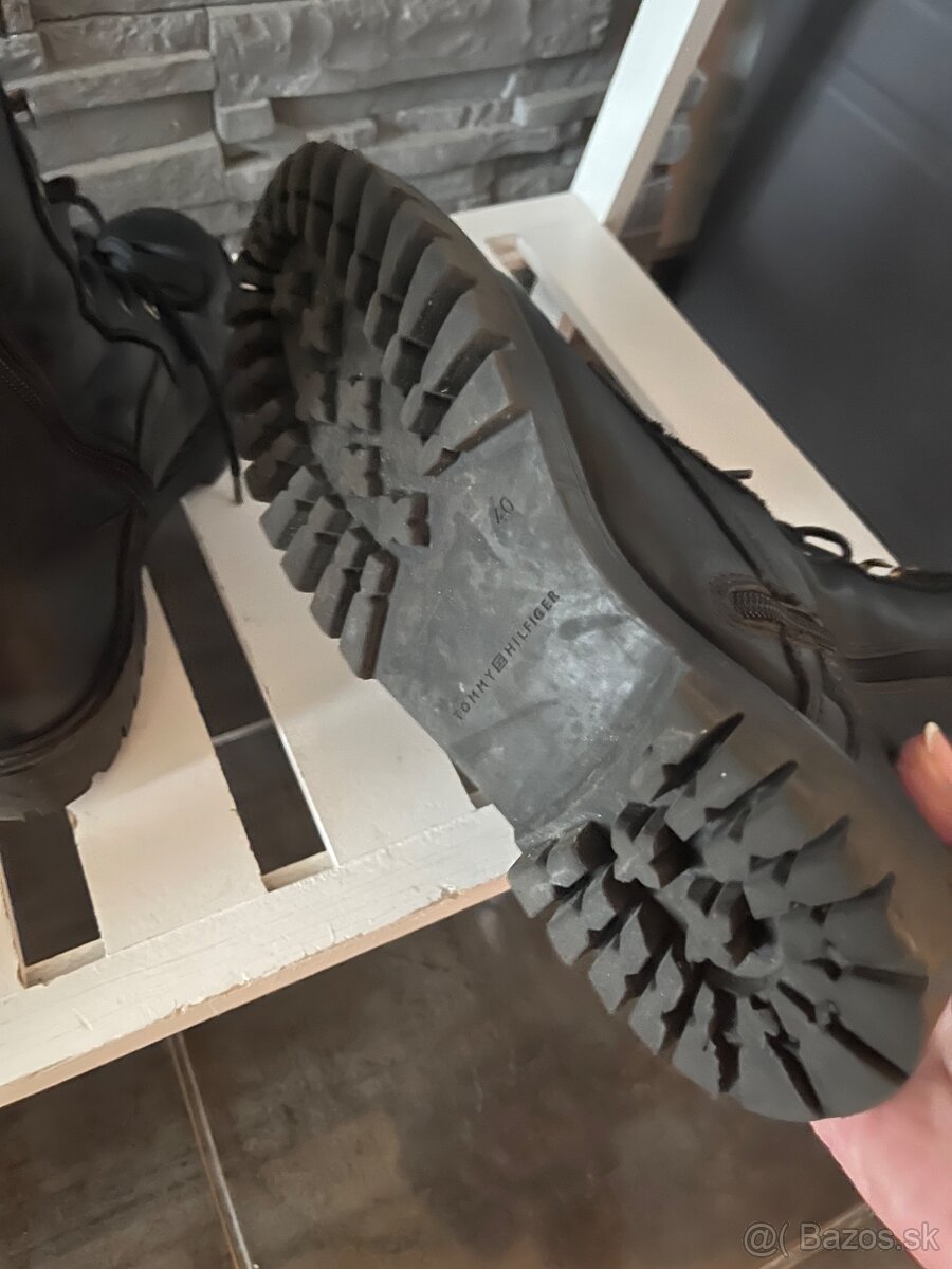 Tommy hilfiger v.40 - 4