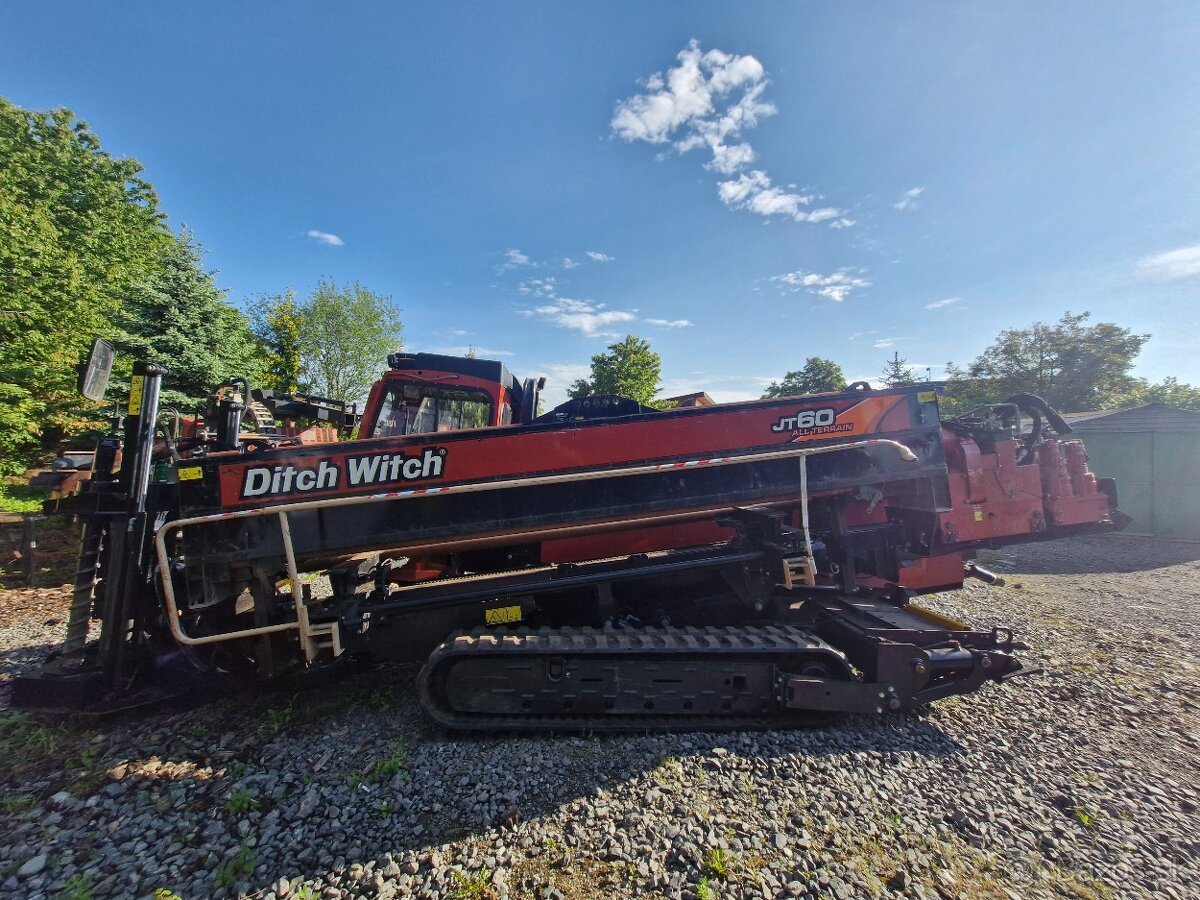riadeny pretlak Ditch witch AT60 na skalní podvrty - 4