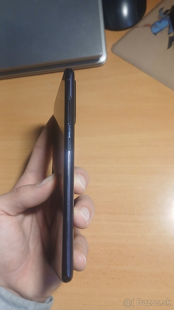 Samsung Galaxy S20 FE 5G - 4