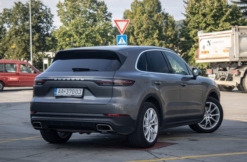 Porsche Cayenne 4x4 AT/8 - 4