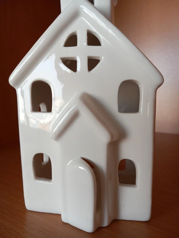 Keramický kostol na čajovú sviečku 22,5x9,5x8 cm - 4