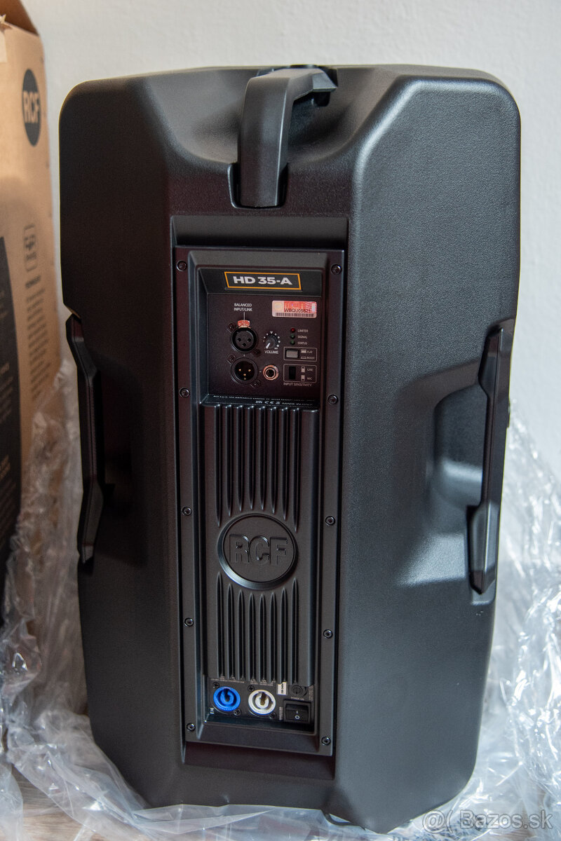 RCF HD-35A - aktívny reproduktor 1400W Peak / 700W RMS - 4