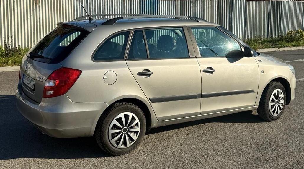 Ponúkam na predaj Škodu Fabia AC kombi r.2016 - 4