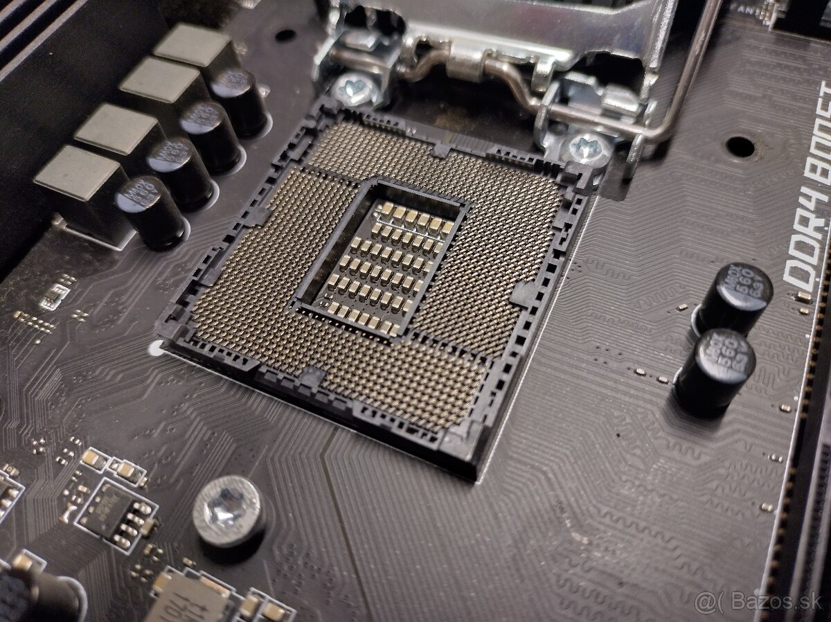 MSI C236A Workstation - 4