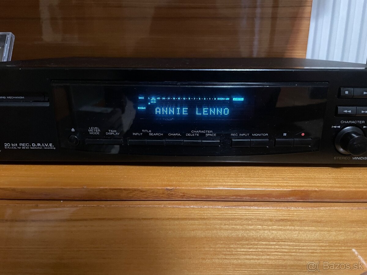 Kenwood Minidisc DM-7090 - 4