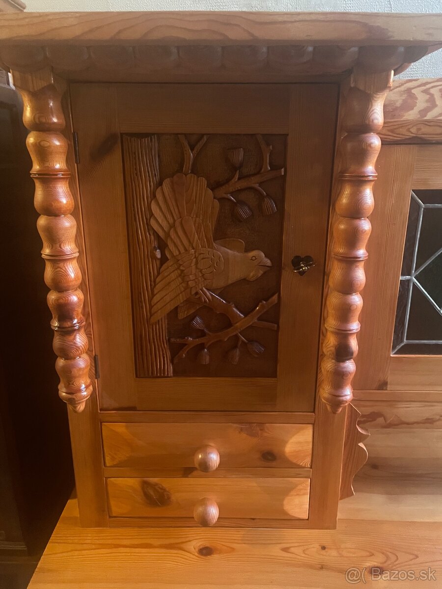 Poľovnícky príborník z masívu s rezbou tetrova - 4