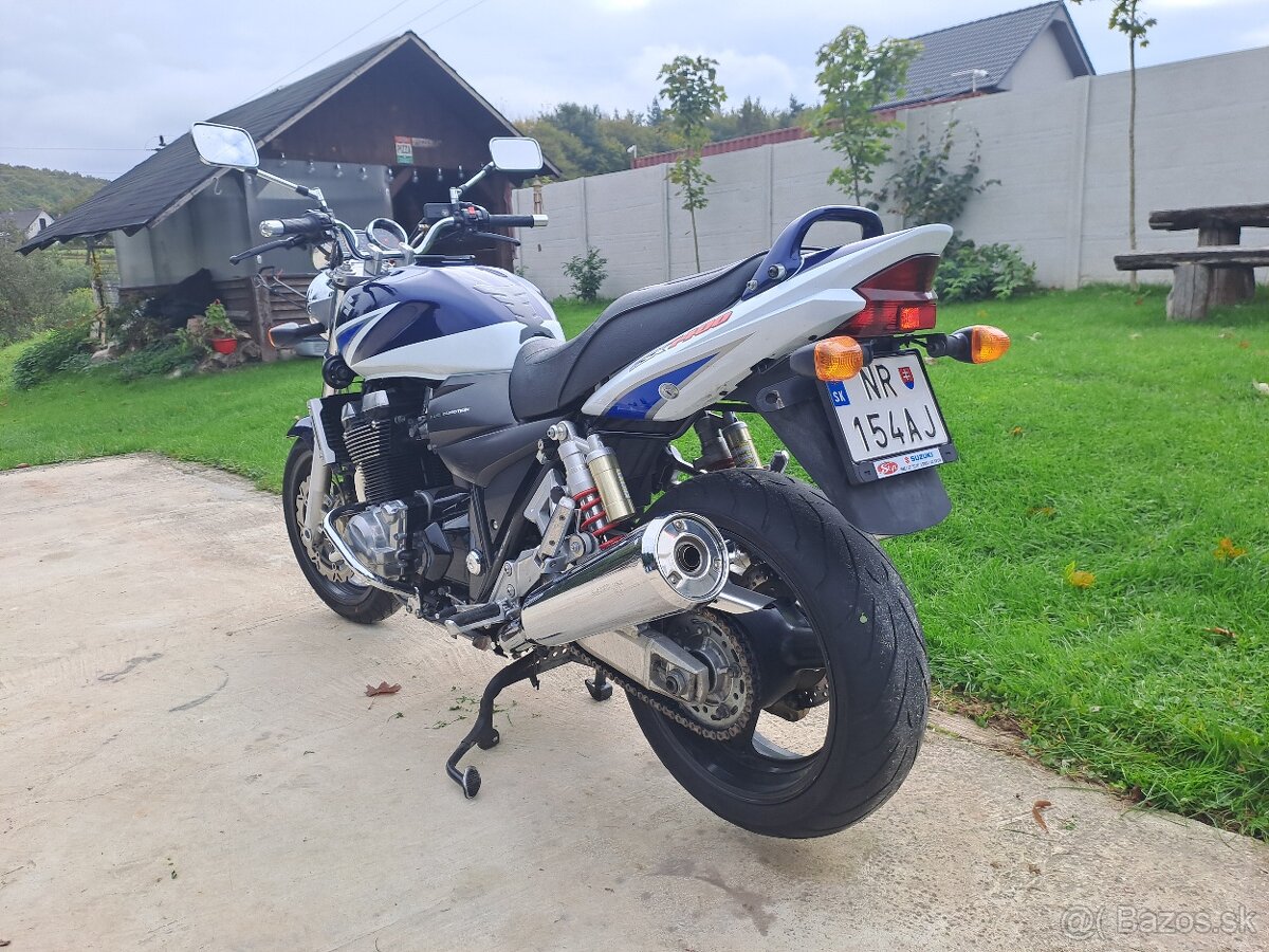 Suzuki gsx 1400 r.v.2004 - 4