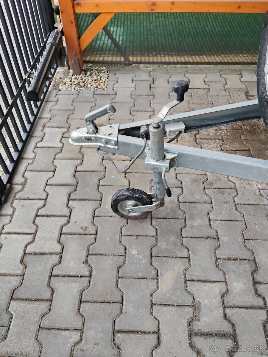 privesny vozik s plachtov - 4