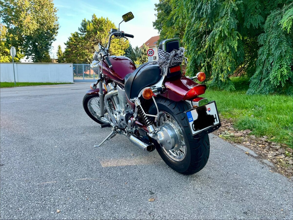 Suzuki Intruder VS 1400 - 4