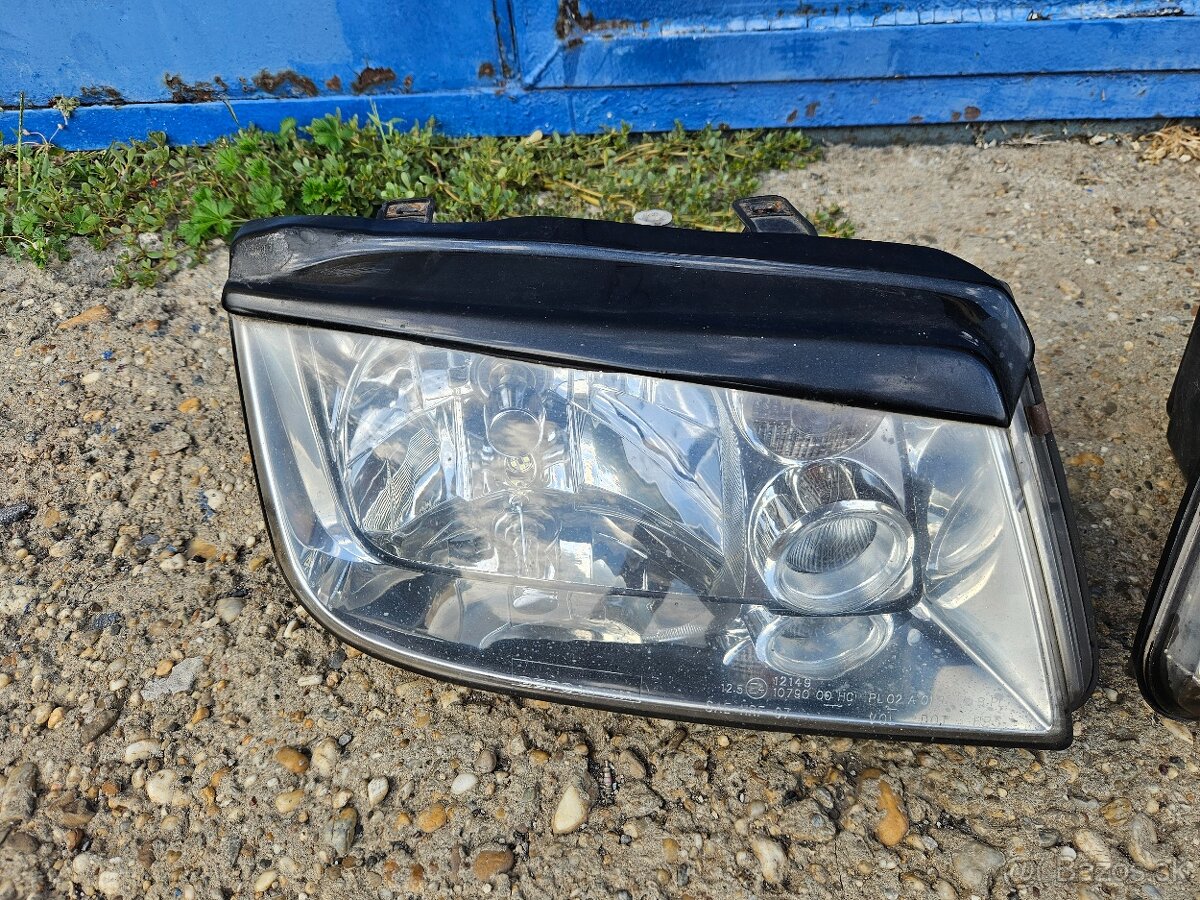 LAKTOVA OPIERKA SKODA OCTAVIA 3 - 4
