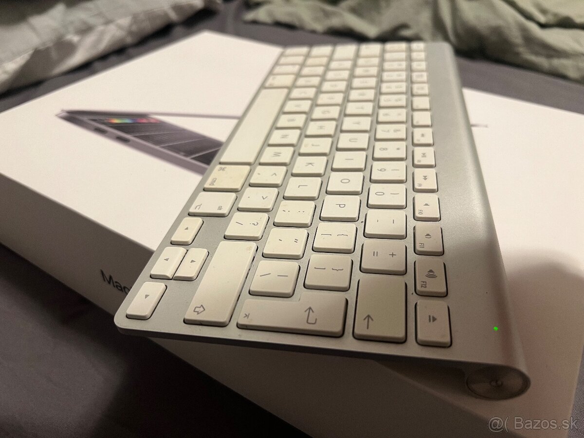 Apple Magic Keyboard A1314 - 4