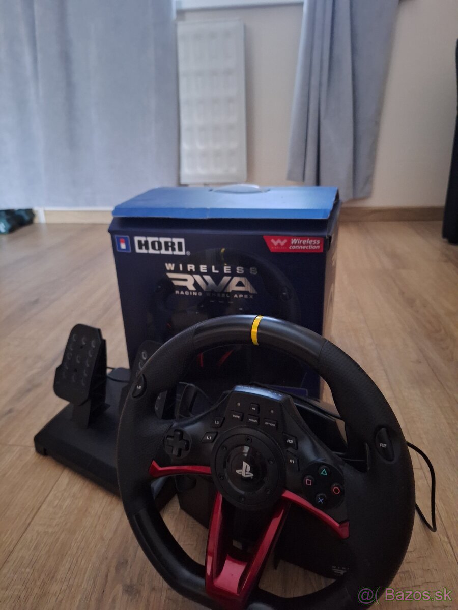Hori Wireless Racing Wheel Apex PS4 / PC – výborný stav - 4
