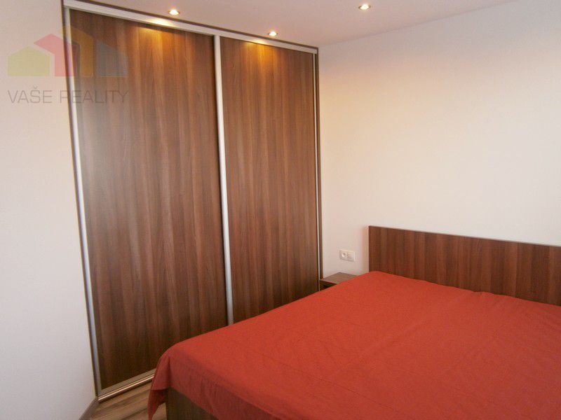 Na prenájom 2 izbový byt s parkovacím miestom, Piešťany. - 4