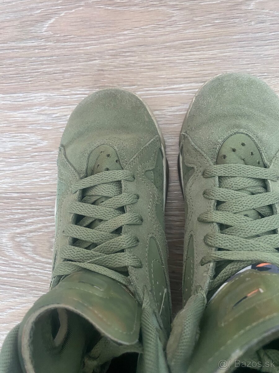 Nike Jordan tenisky - 4