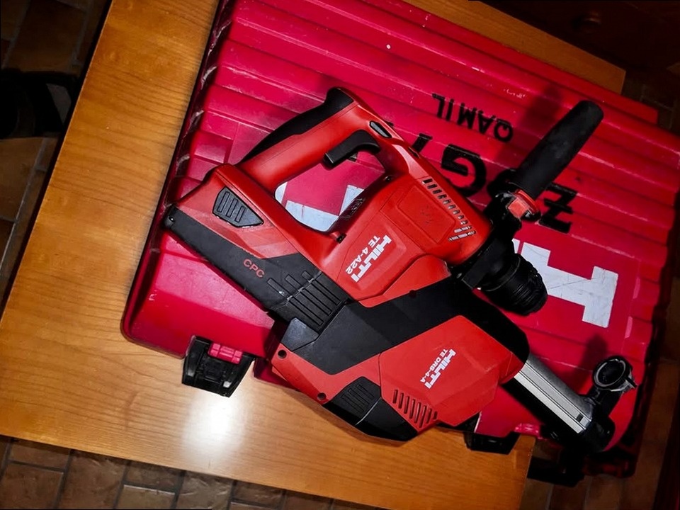 Hilti TE 4-A22 + odsávanie - 4