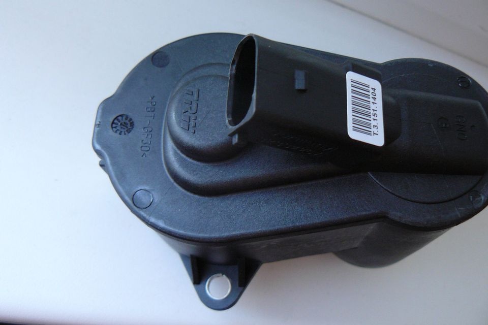 vw passatB6,B7 motor rucni brzdy - 4