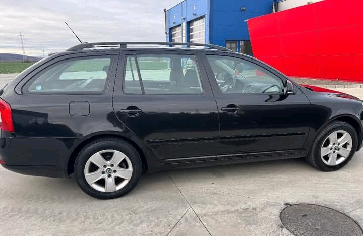 Škoda Octavia kombi 2.0 tdi - 4