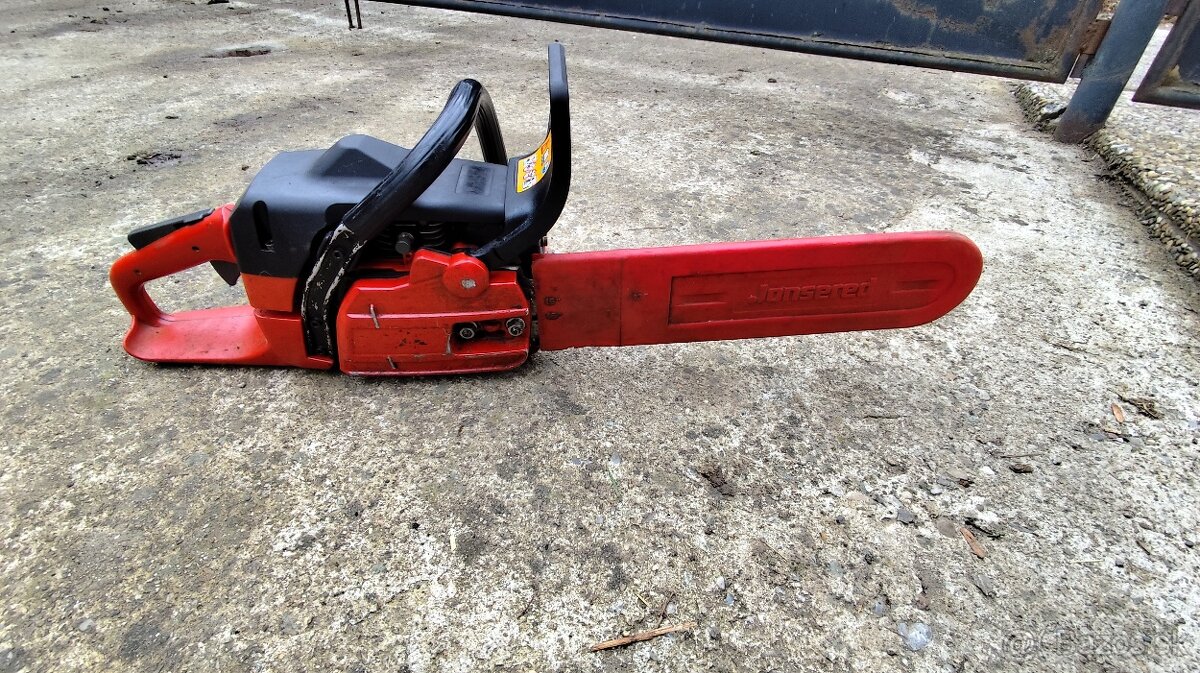 Motorová píla Jonsered - 4
