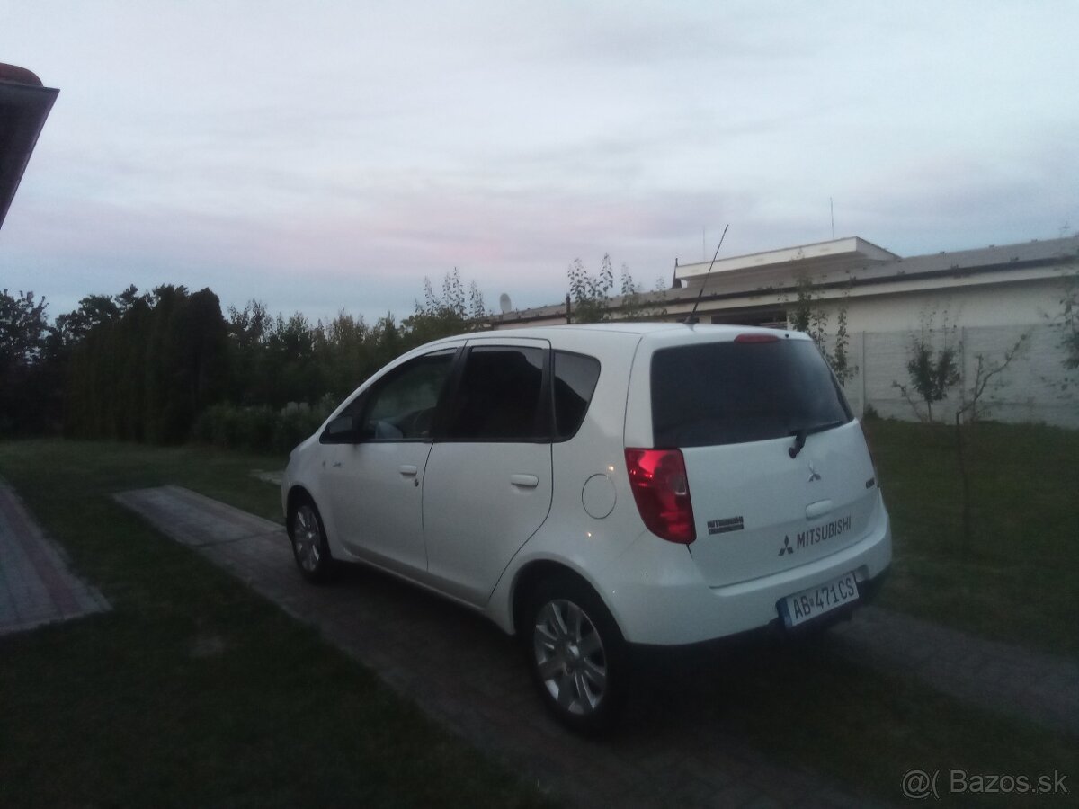 Mitsubishi colt - 4