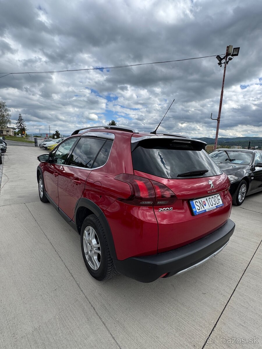 Peugeot 2008 Allure Automat - 4