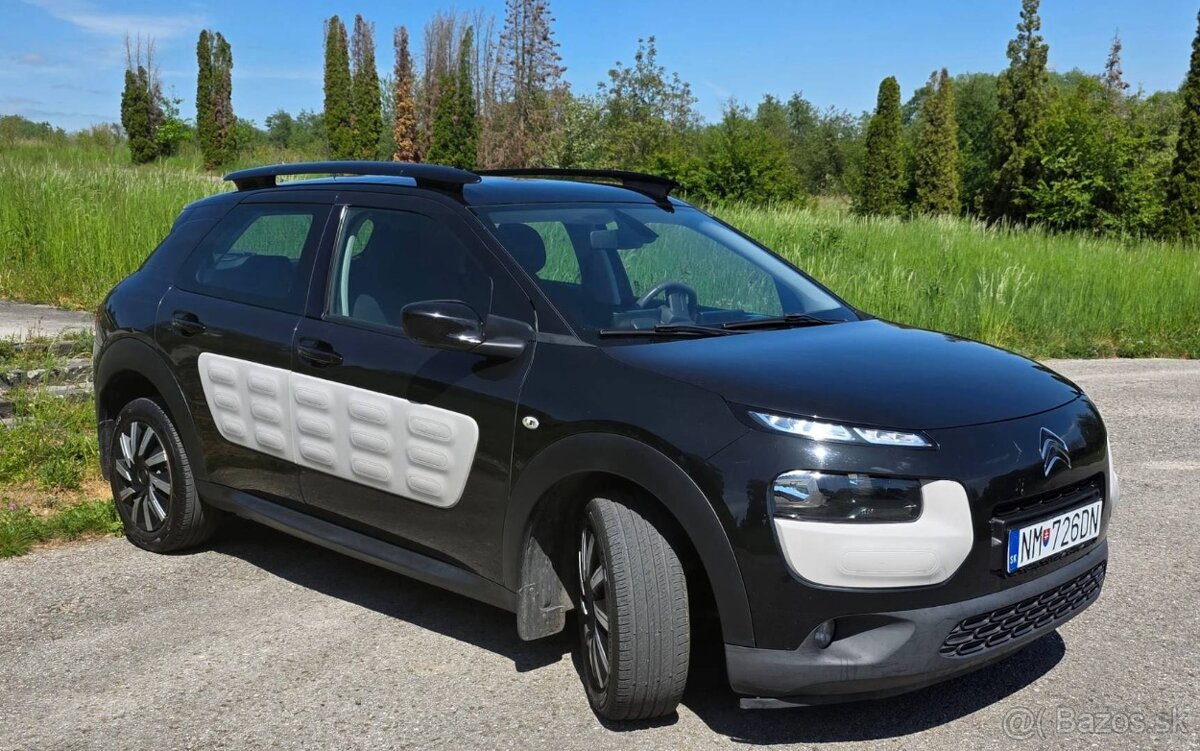 Citroen C4 cactus 1.2 benzín - 4