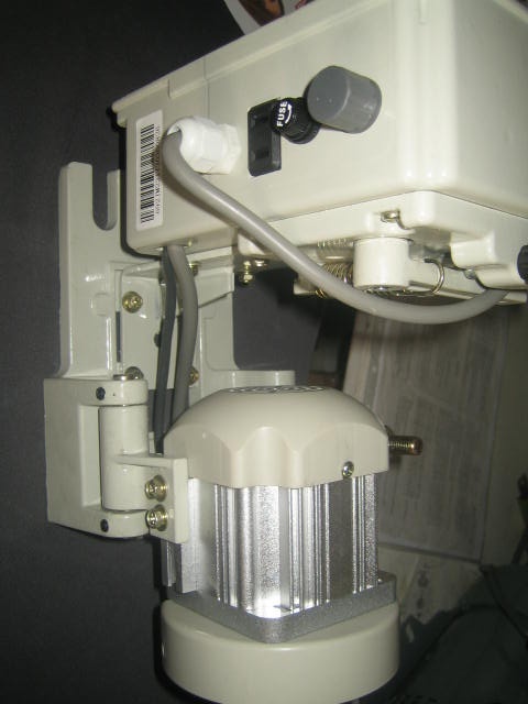 Predám Servo motor na 230 V/550W - 4