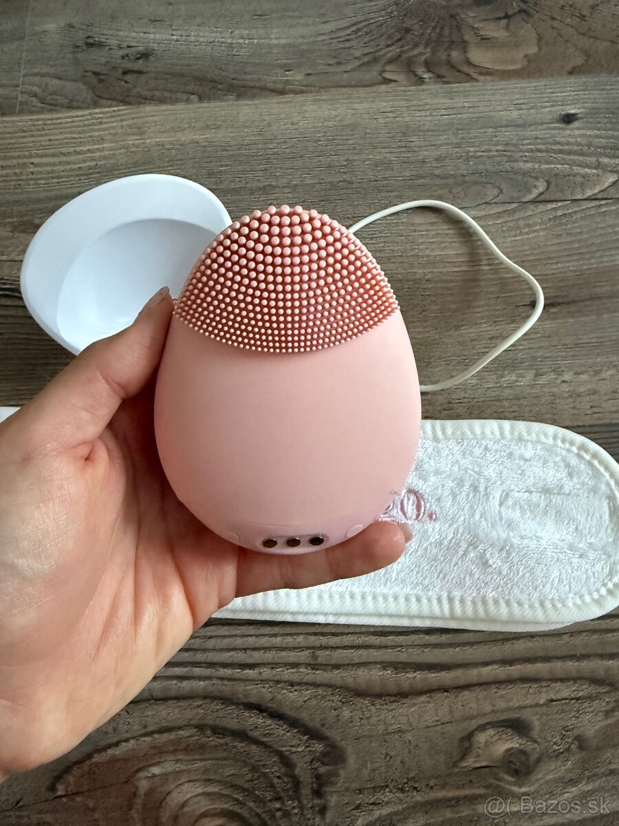 Eggo Glow sonický čistič na tvár - 4