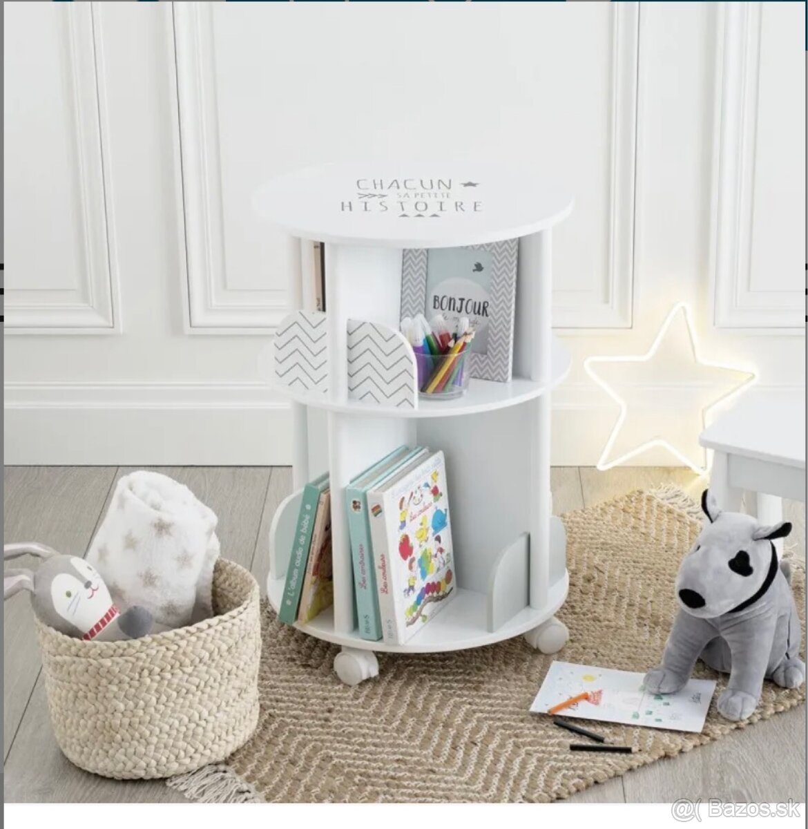 Detská knižnica a vešiak - 4