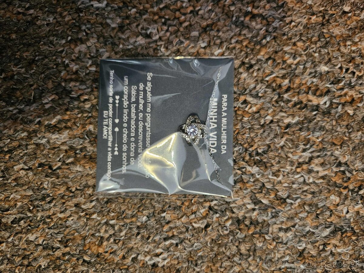 Darčekový Set: Večná Ruža a Náhrdelník - Krabička Srdce - 4