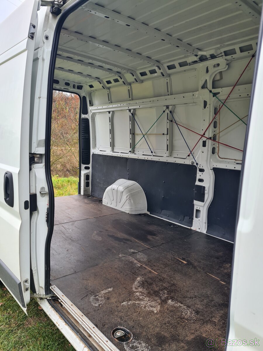 Predám Peugeot boxer - 4