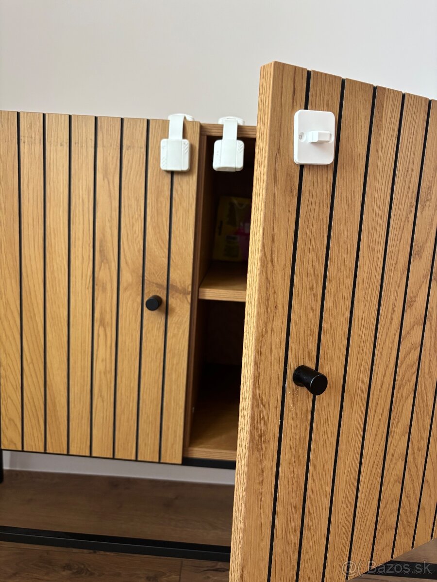 Komoda - 2 dvere dub - 4