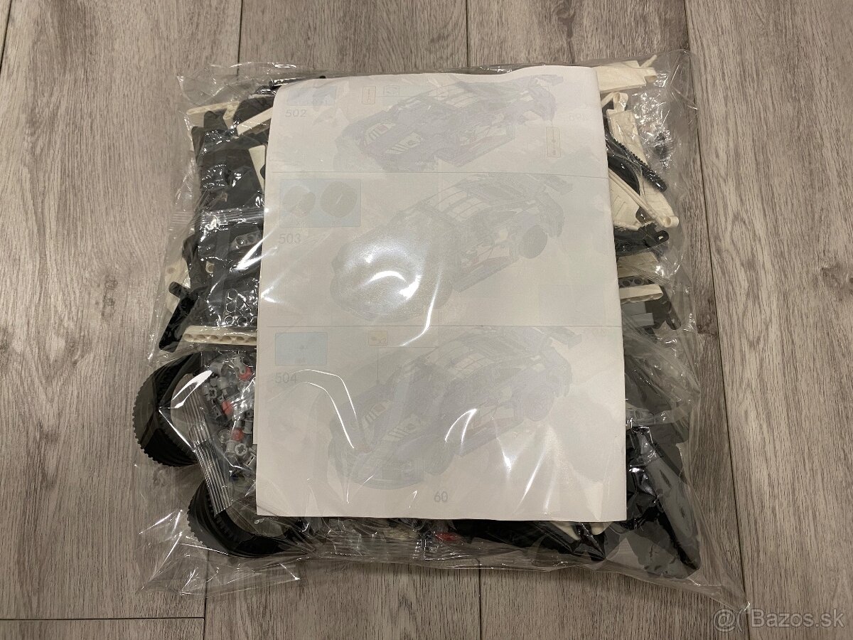 NOVÉ Porsche 911 RSR 1580ks kostek - 4