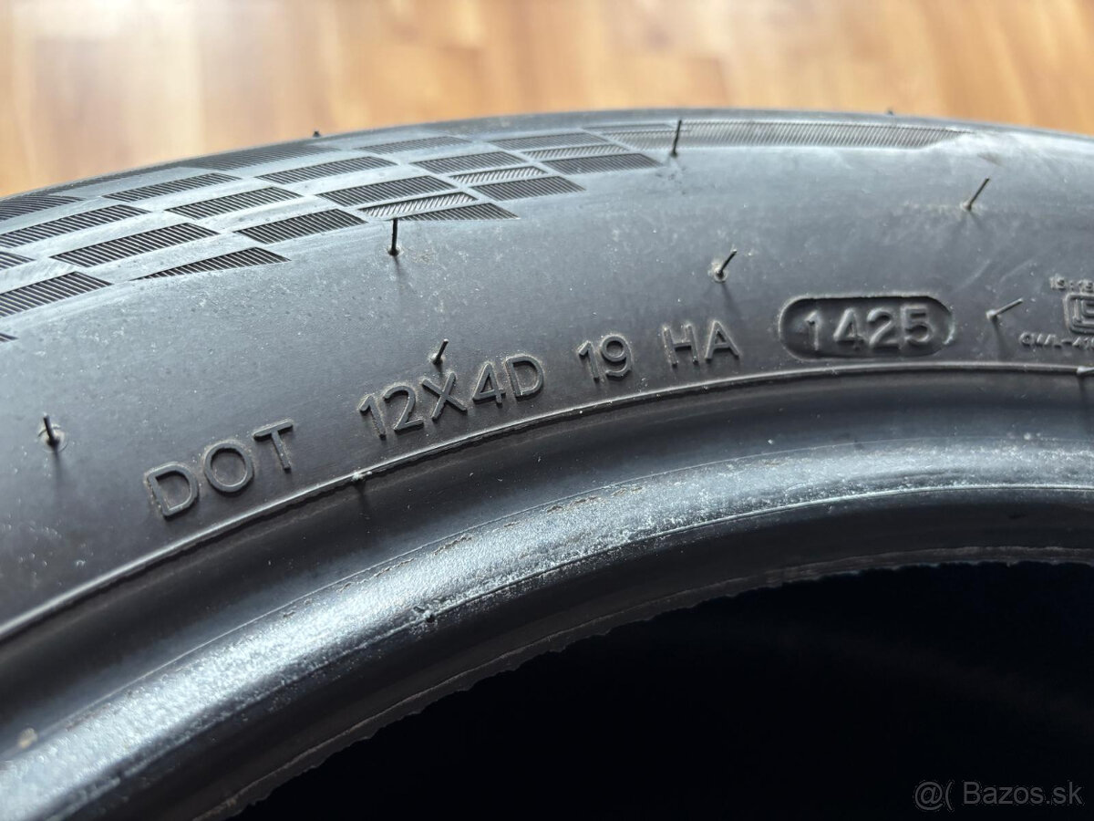 Pneumatiky Hankook - K137A Ventus evo SUV 100V + - 4