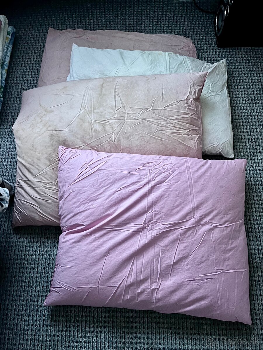 Paplóny a vankúše s perím - 4