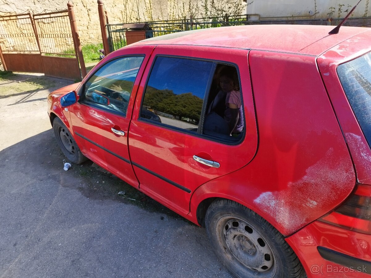 Dobrý deň má na predaj auto Golf 4 1.9 66 - 4