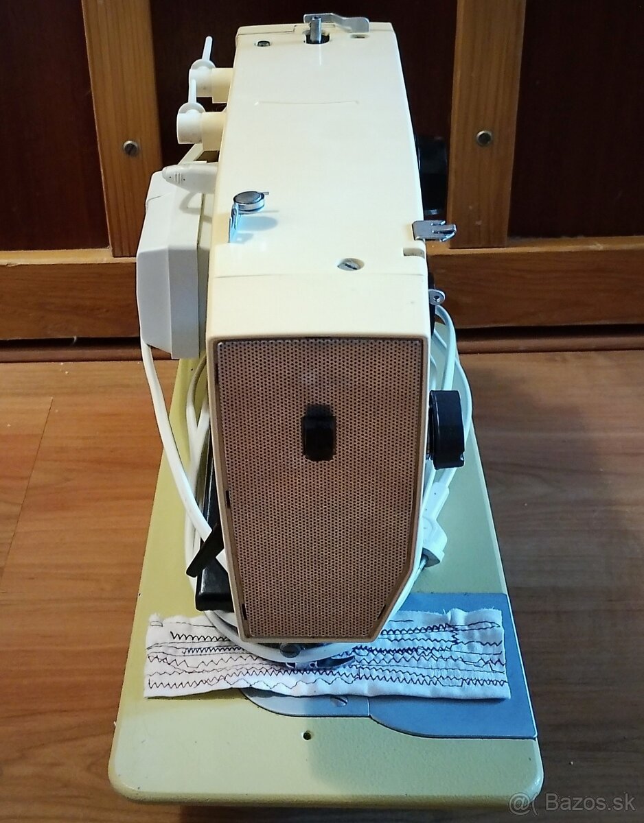Elektrický šijací stroj Veritas. - 4