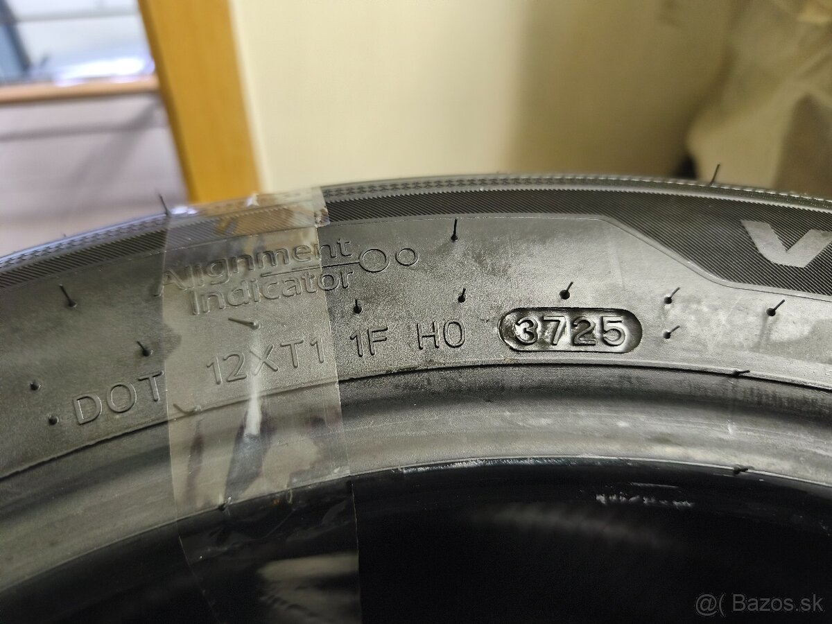 letné 215/55 R17 94V Hankook 4ks - 4