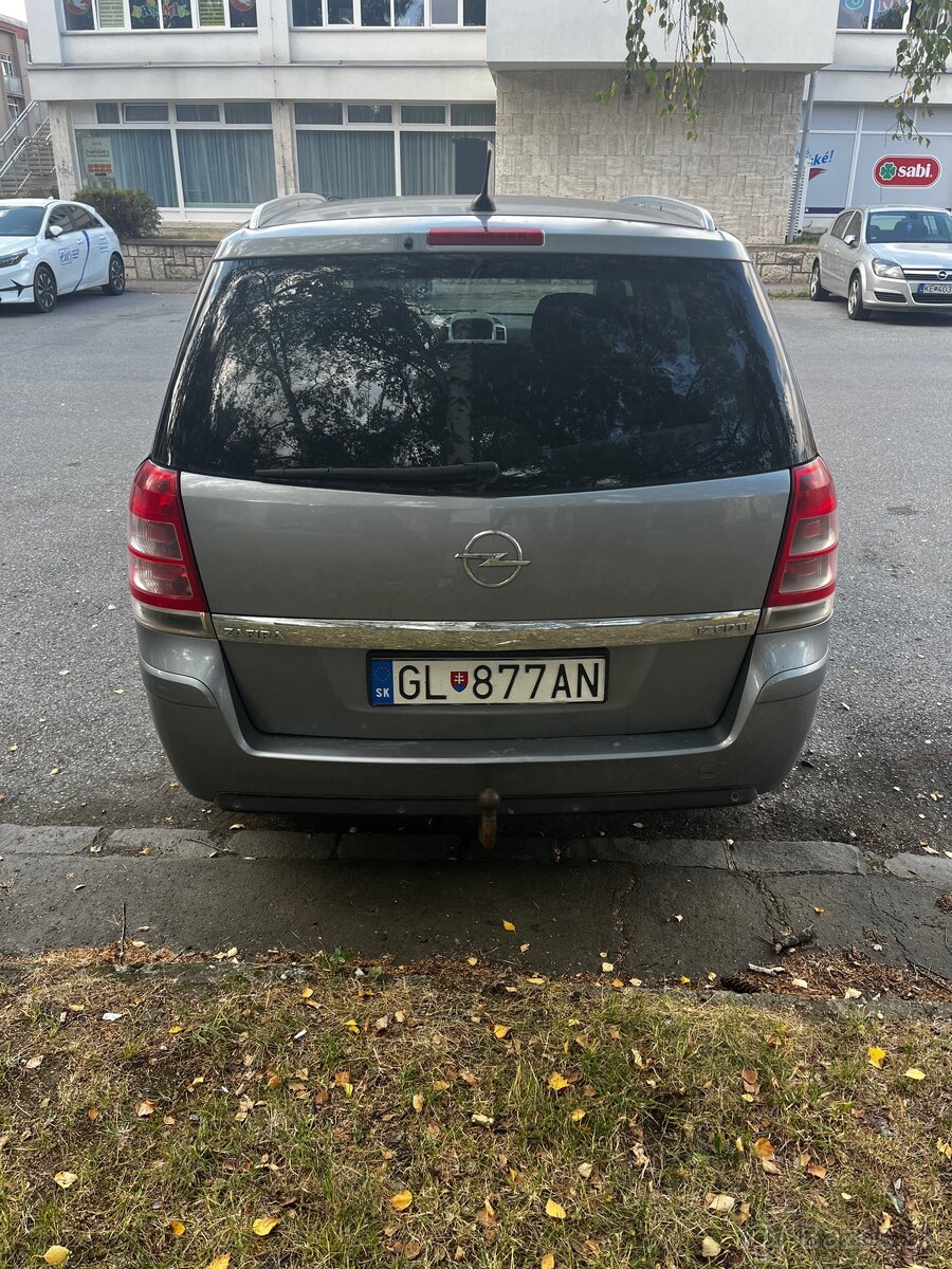 Opel zafira 1.7 CDTI - 4
