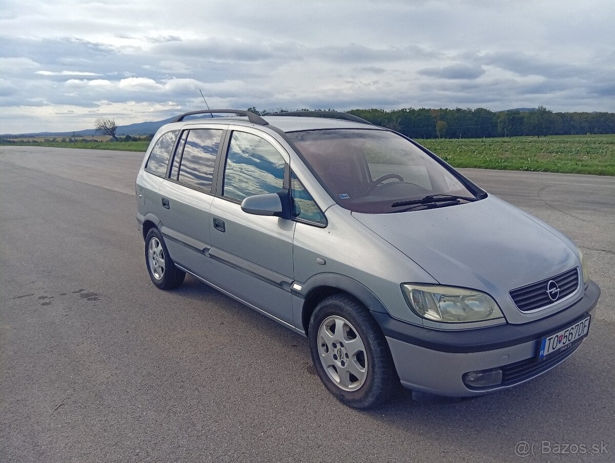Opel Zafira - 4