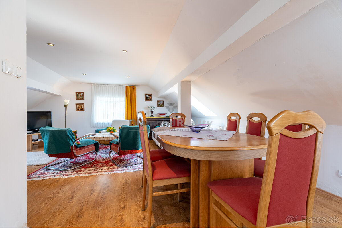 NA PREDAJ RODINNÝ DOM S 3 BYTOVÝMI JEDNOTKAMI, OBEC TELGÁRT - 4