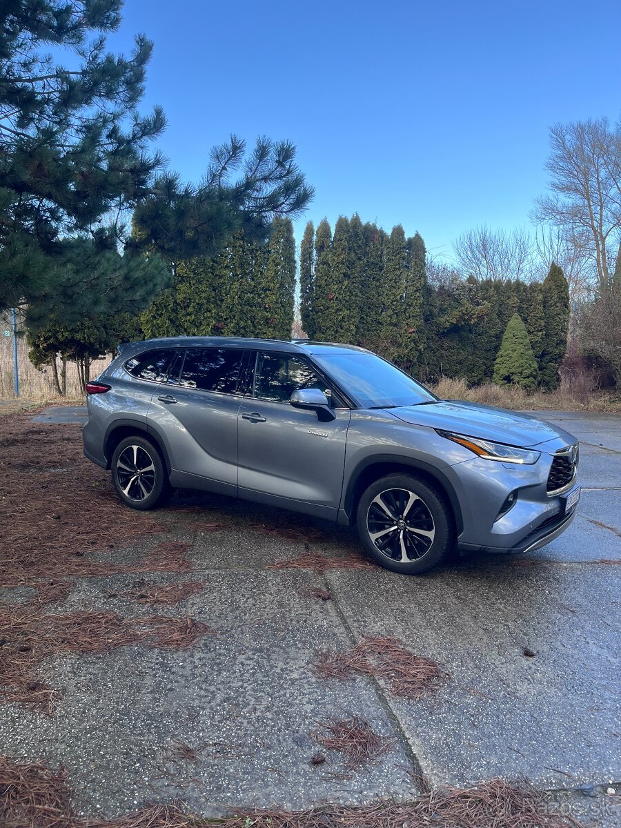 Toyota Highlander 2.5 Hybrid Dynamic Force Executive AWD e-C - 4