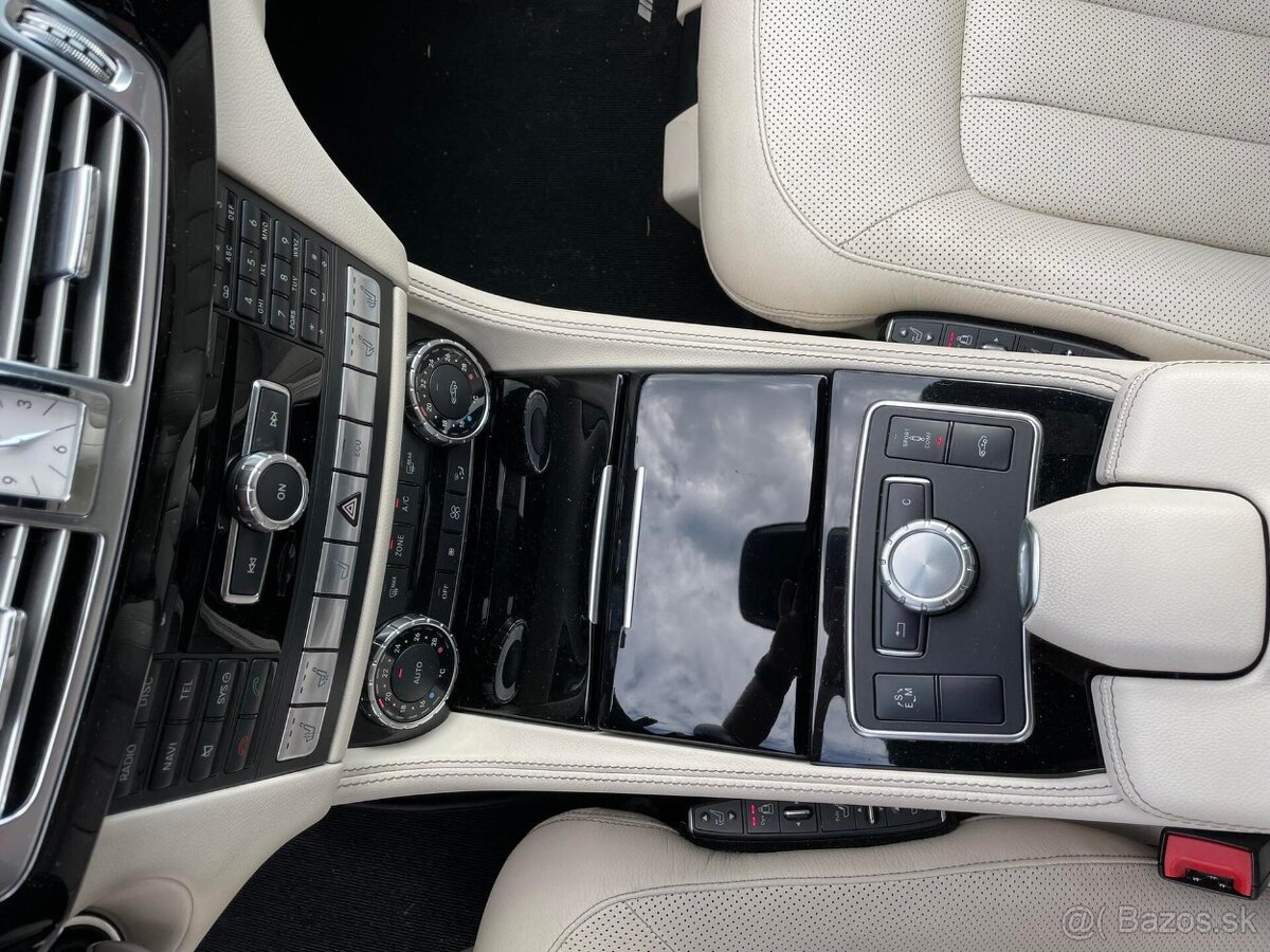 Mercedes-Benz CLS 350 Shooting Brake - 4