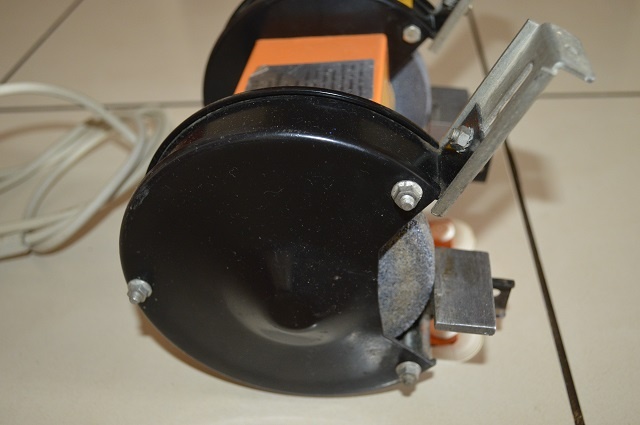 predam - dvojkotucova bruska HANNING - 4