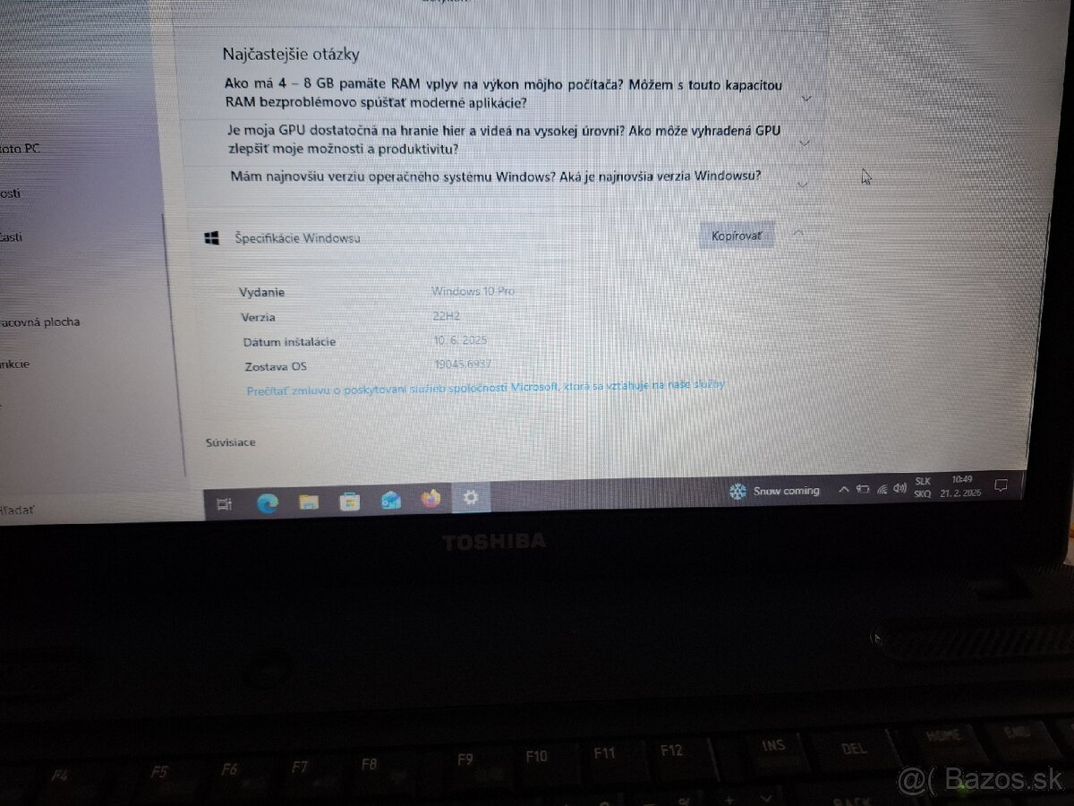 Predám notebook Toshiba - 4