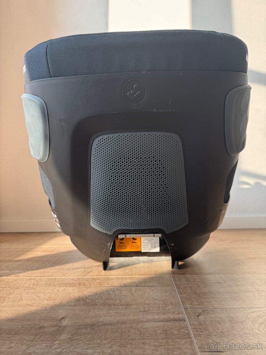 Autosedačka a základňa Maxi Cosi - 4