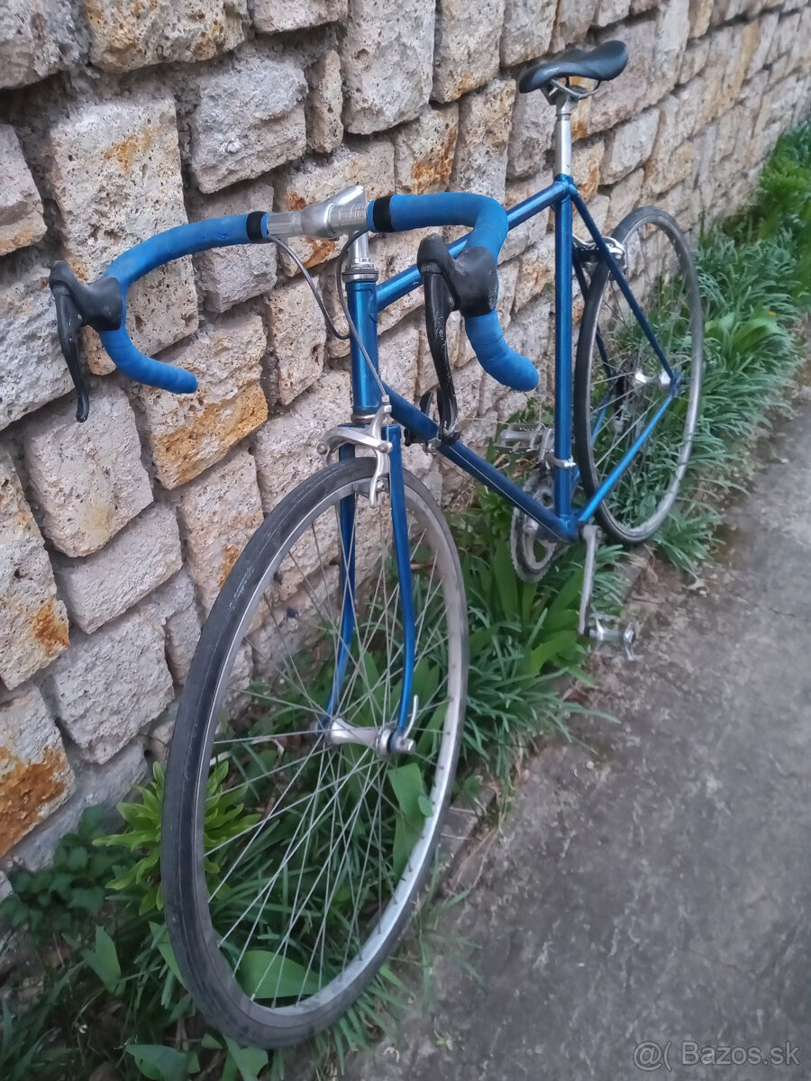 Predam modry cestny bicykel - 4