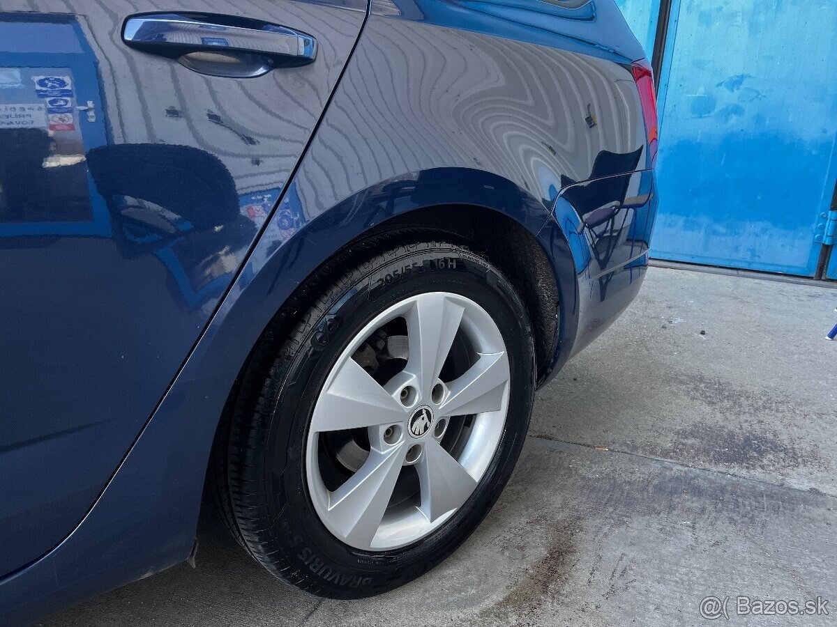Škoda Octavia combi III 1.6TDI - 4
